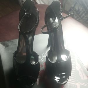 Peep Toe Black Heels